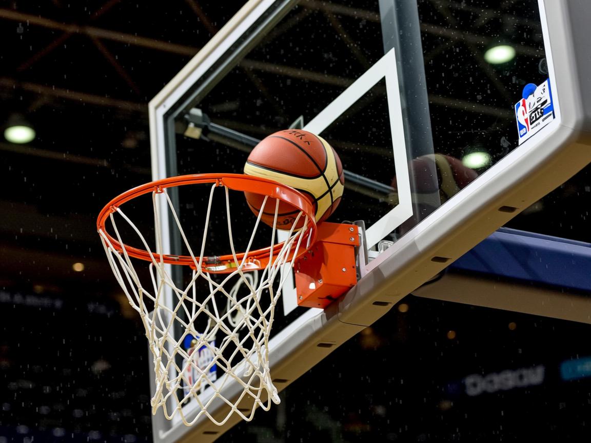 九游官网入口-“羽毛球：简阳文体中心赛场上演绝妙击球与战术博弈”  第3张